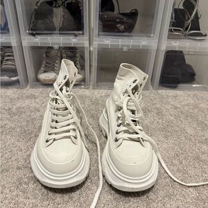 Alexander McQueen High-Top